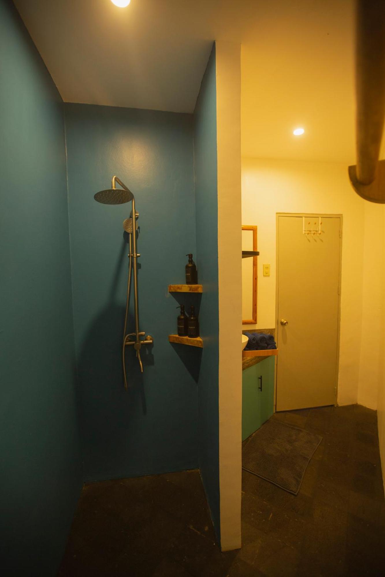 Lugadia Villas El Nido Room photo